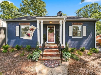 312 Sharon Ave NW