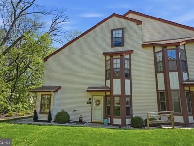 1014 Barry Ct