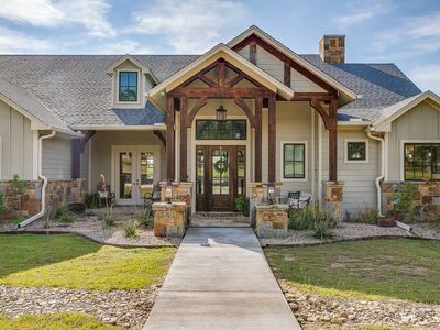 227 Rock Springs Rd