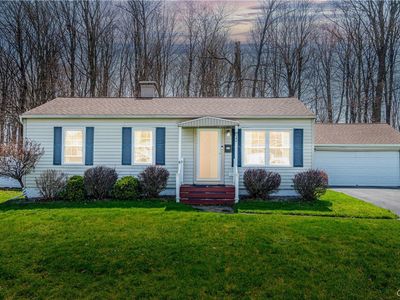 22 Cedarbrook Cres