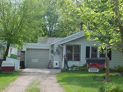 2609 Maplewood Ave