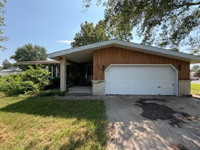 120 W Pacific St