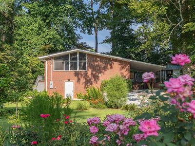 2988 Vine Cir