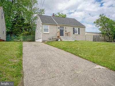 Property at 35 Saint Charles Pl, Runnemede, NJ
