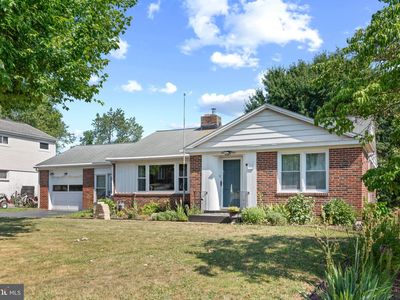 14 Sharon Rd