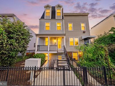 1227 Morse St NE Unit 2