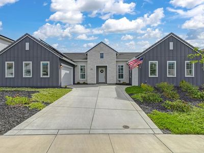 704 Golden Acorn Ct