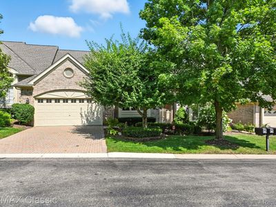 9418 High Pointe Ct #9