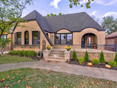 1133 NW 36th St
