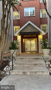 3315 Wyndham Cir APT 2233