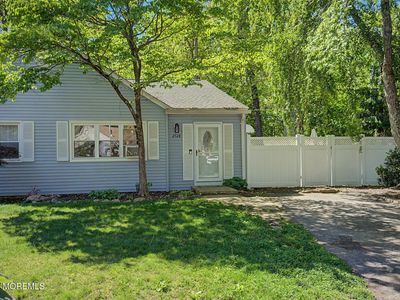 2528 Lexington Court