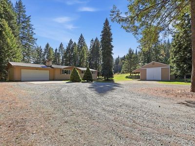 401 N Quail Ave