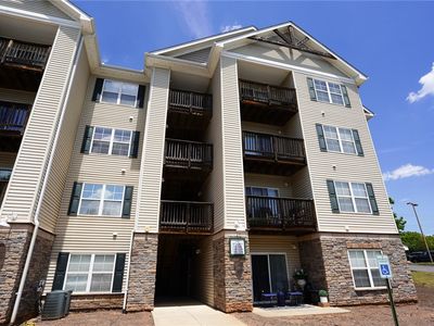 Property at 303 Lookover Dr, Anderson, SC