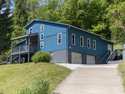 157 Winding Way