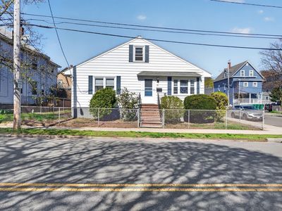 15 Tracy Ave