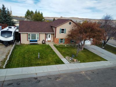 Property at 195 Grand View Dr, Green River, WY
