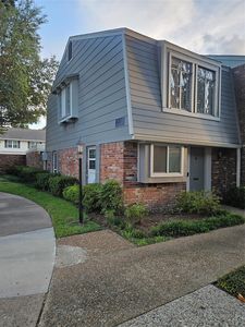 437 Bendwood Dr