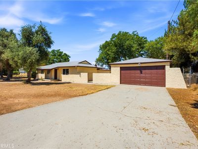 21820 Cajalco Rd