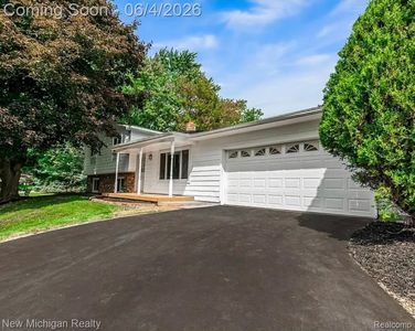 12335 Erika St