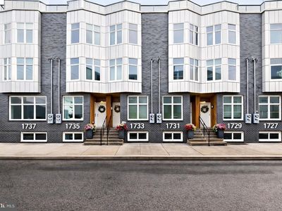 1727-37 Ingersoll St