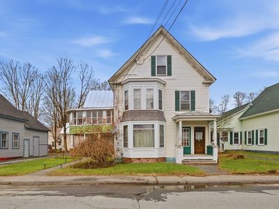 39 Highland Street