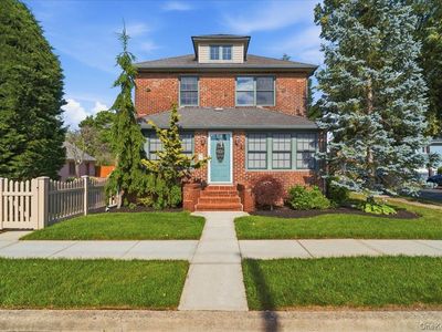 2063 Walnut Street
