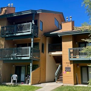 460 Ore House Plz #301