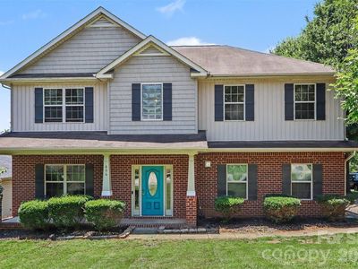 806 Brooke Nicole Pl