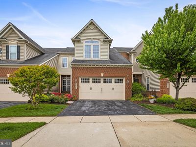 3035 Homeland Way