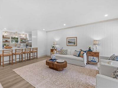 321 Caren Dr
