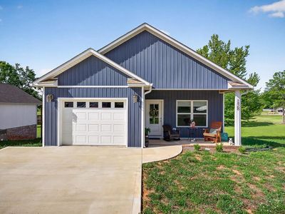 158 Honeysuckle Ln