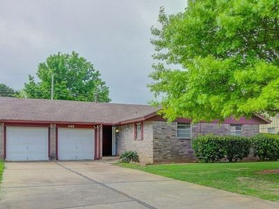 Property at 1502 Briar Meadow Rd, Norman, OK