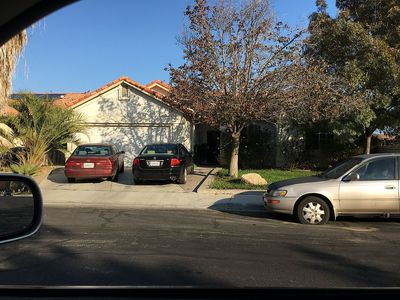 542 N Santa Monica St