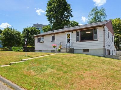 5 Rainville Ave