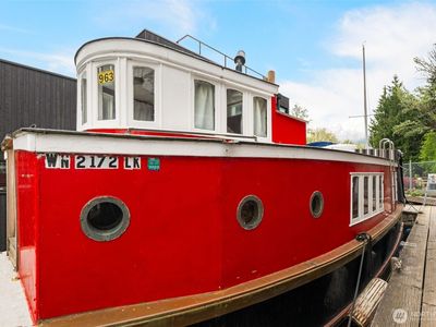 2143 N Northlake Way #34