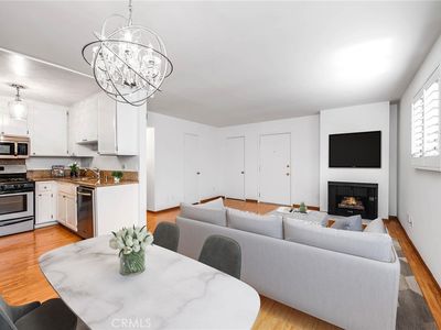 4000 W Victory Blvd APT 204