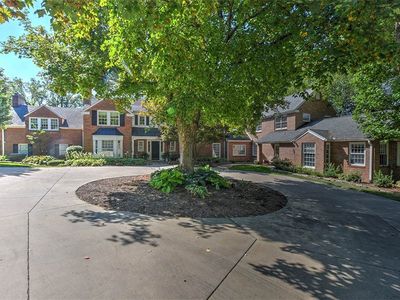 407 Southmoreland Pl