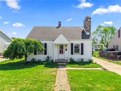 633 Floral Ave