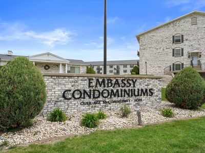 125 N University Dr