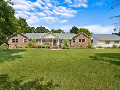 Property at 111 Shore Line Dr, Anderson, SC