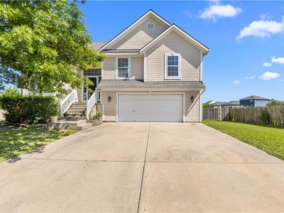 Property at 10104 E 219th Ter, Peculiar, MO