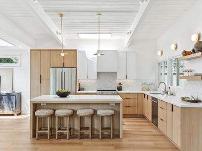 1069 Las Gallinas Avenue