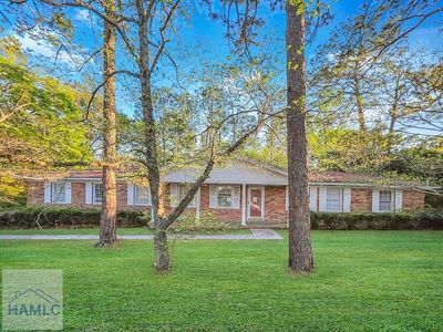 203 Debbie Dr