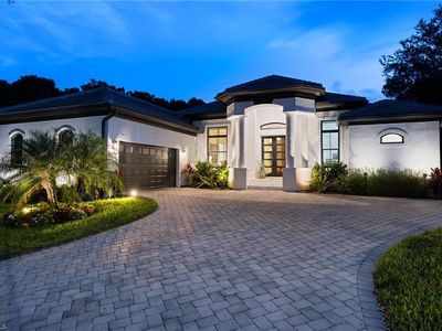 1923 Springberry Cir