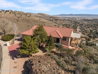 4552 Hornet Dr
