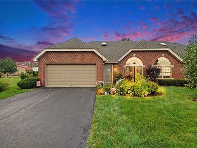 1504 Dunhill Ct