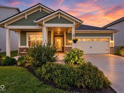 8859 Laurelton Pl