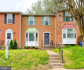 834 Ellicott Dr