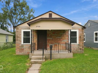 3709 Fletcher Ave