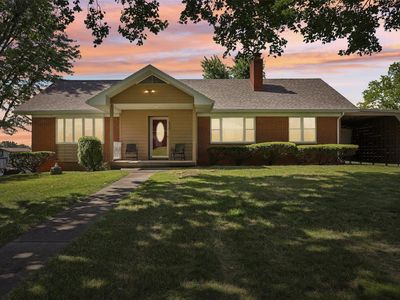 Property at 620 Clover Dr, Lebanon, IL